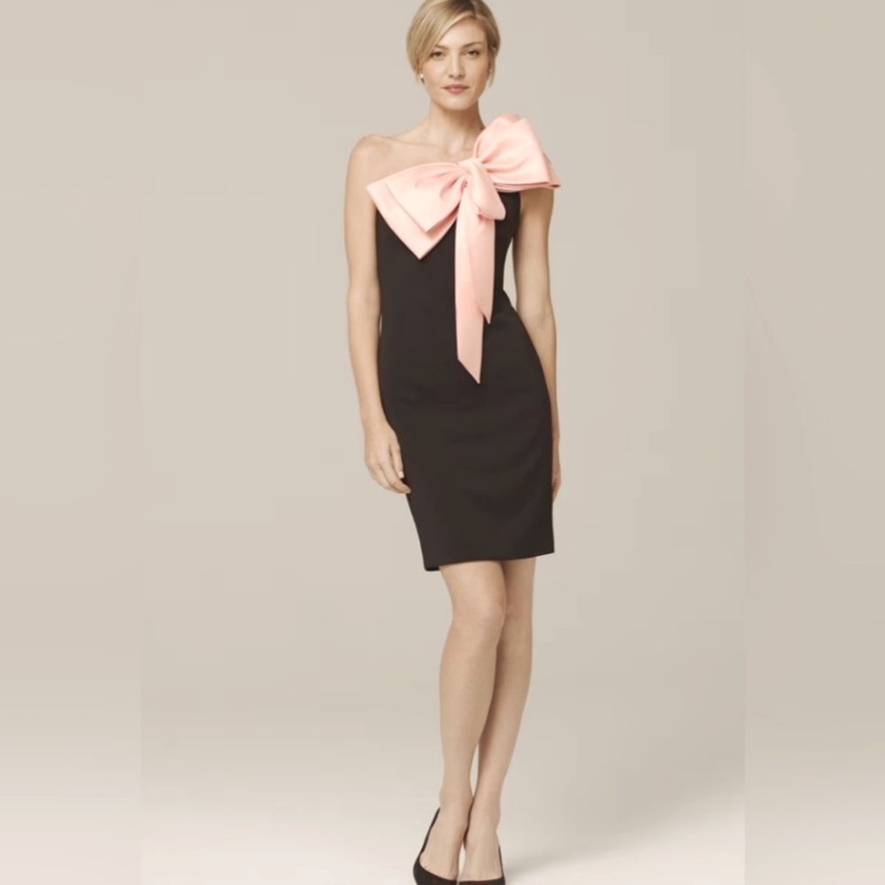 BADGLEY MISCHKA One-Shoulder Bow-Front Dress